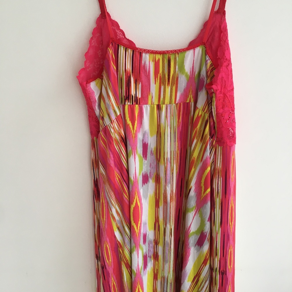 Josie Natori Colorful Abstract Aztec Print Lace T… - image 3